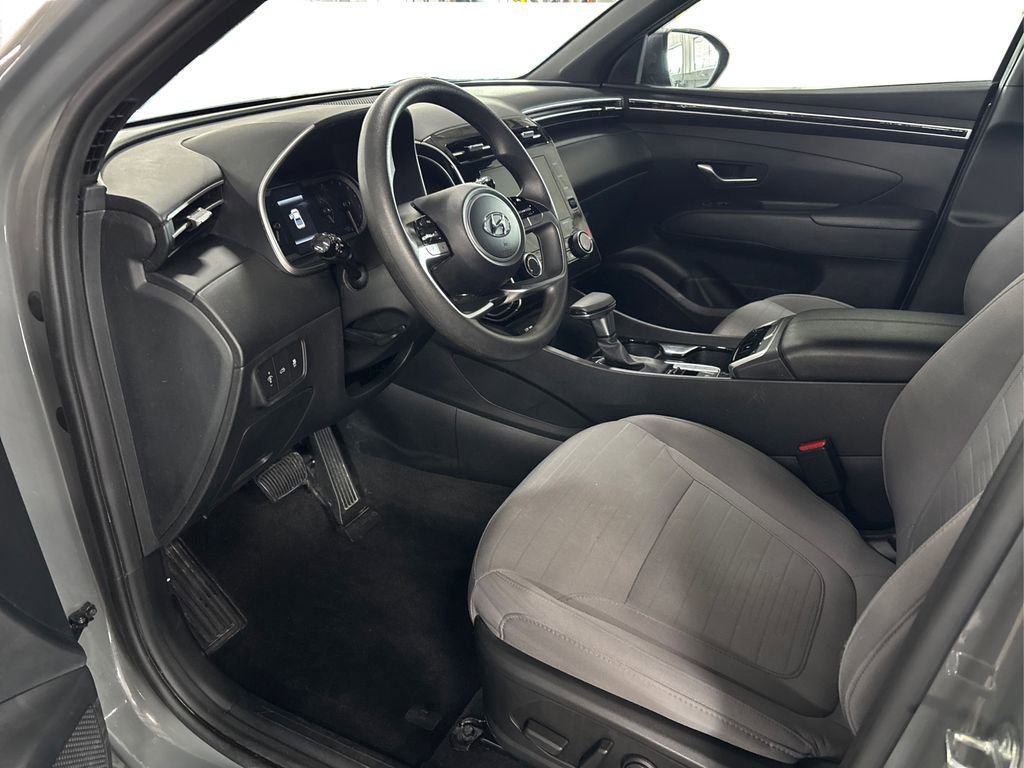 Used 2023 Hyundai Santa Cruz SEL image 9