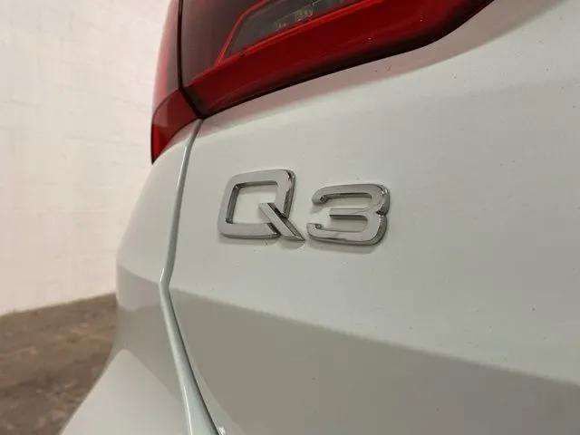 Used 2020 Audi Q3 2.0T Premium w/ Convenience Package image 92