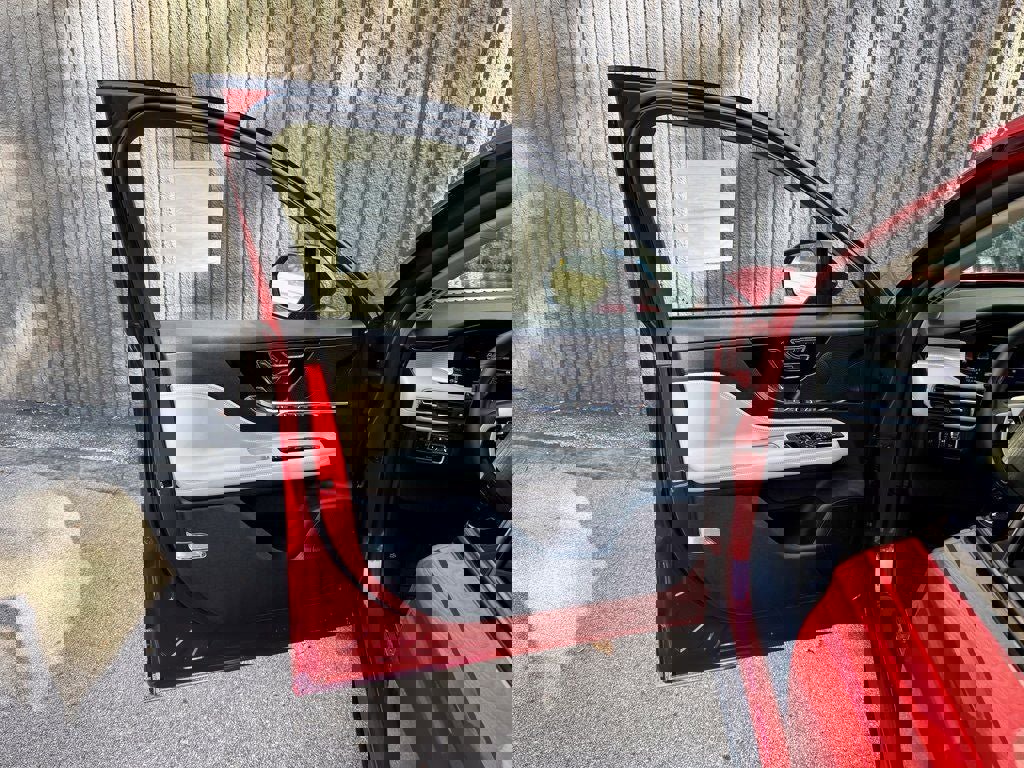 New 2026 Lincoln Corsair Premiere image 13