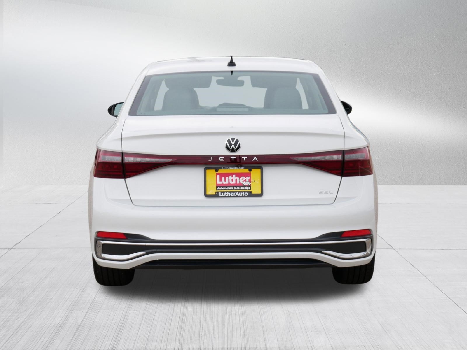 Used 2026 Volkswagen Jetta SEL FWD image 6