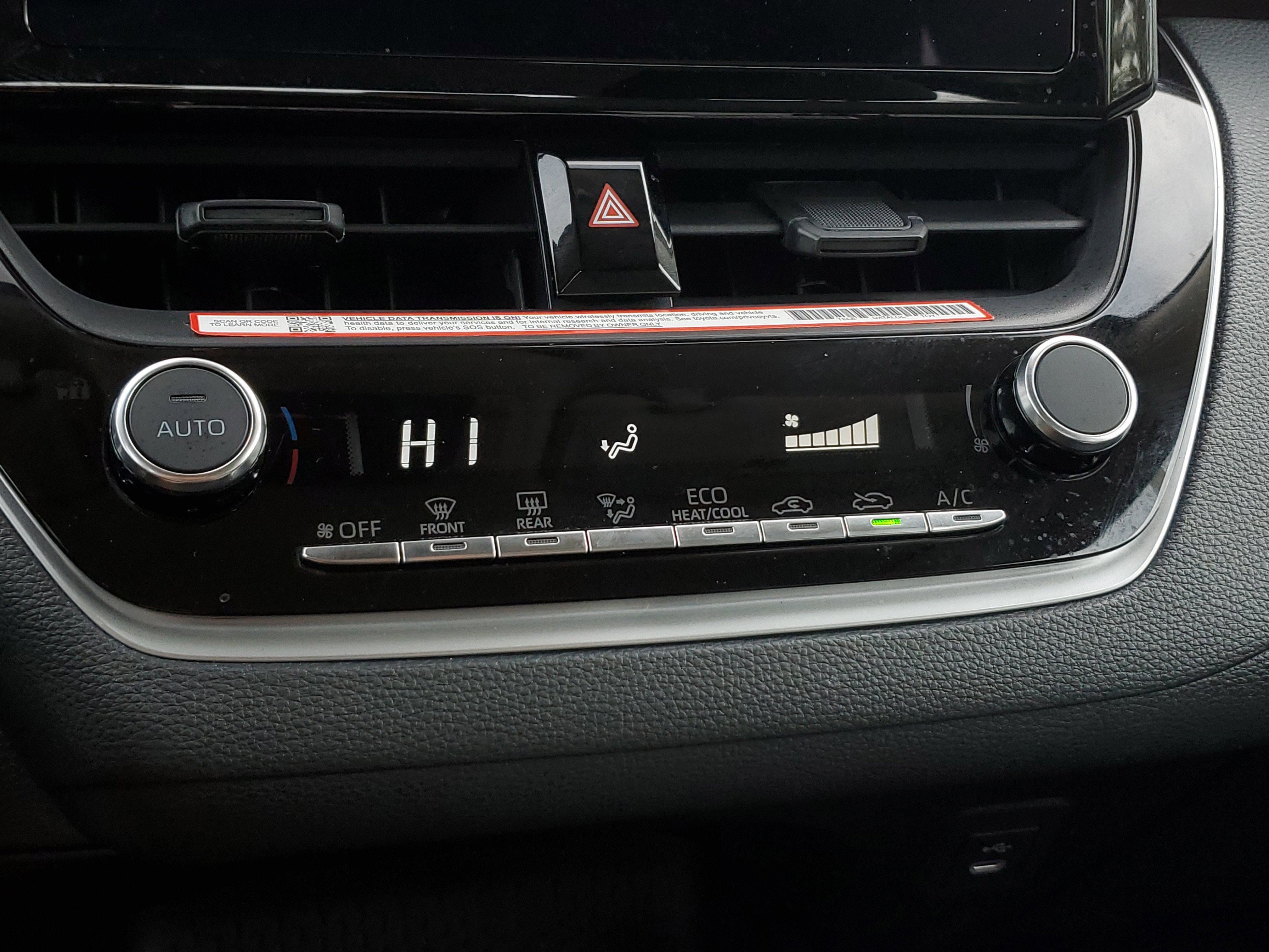 Certified 2025 Toyota Corolla LE image 25