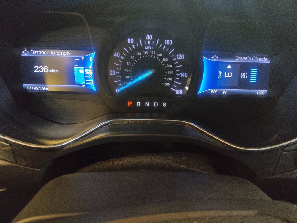 Used 2016 Ford Fusion Titanium FWD image 23