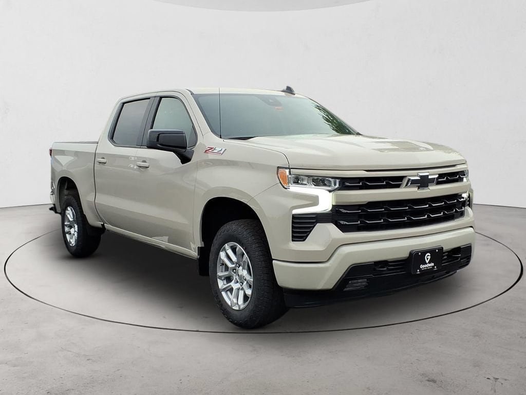 New 2026 Chevrolet Silverado 1500 RST w/ Z71 Off-Road Package AWD/4WD image 3