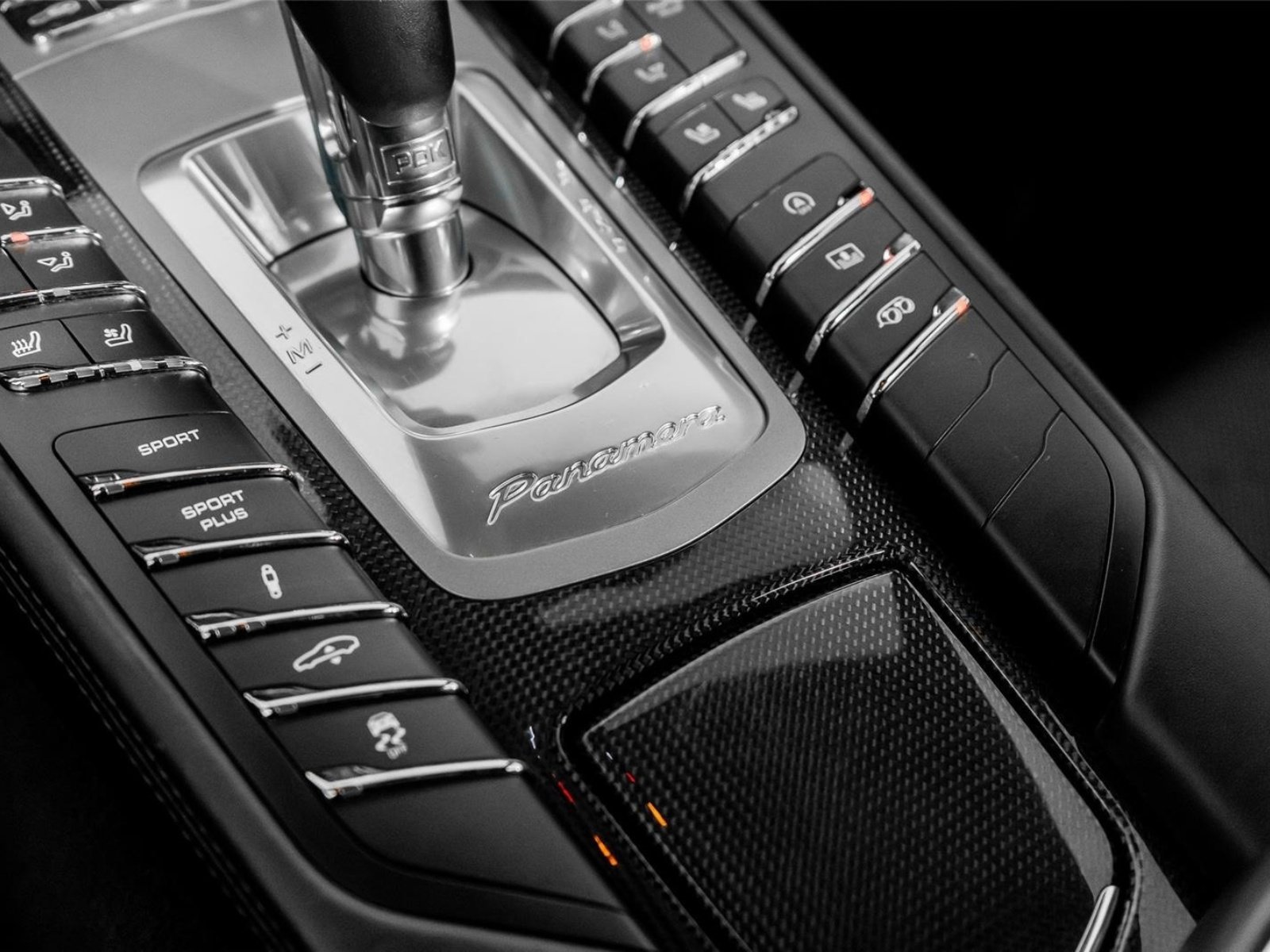 Used 2014 Porsche Panamera GTS image 37