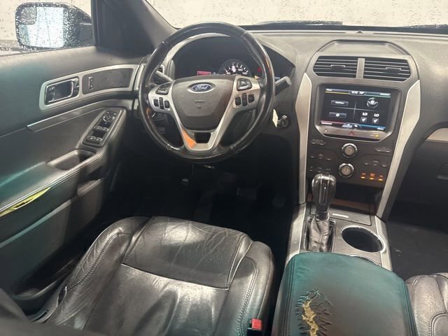 Used 2011 Ford Explorer XLT w/ 202A Rapid Spec Order Code FWD image 23