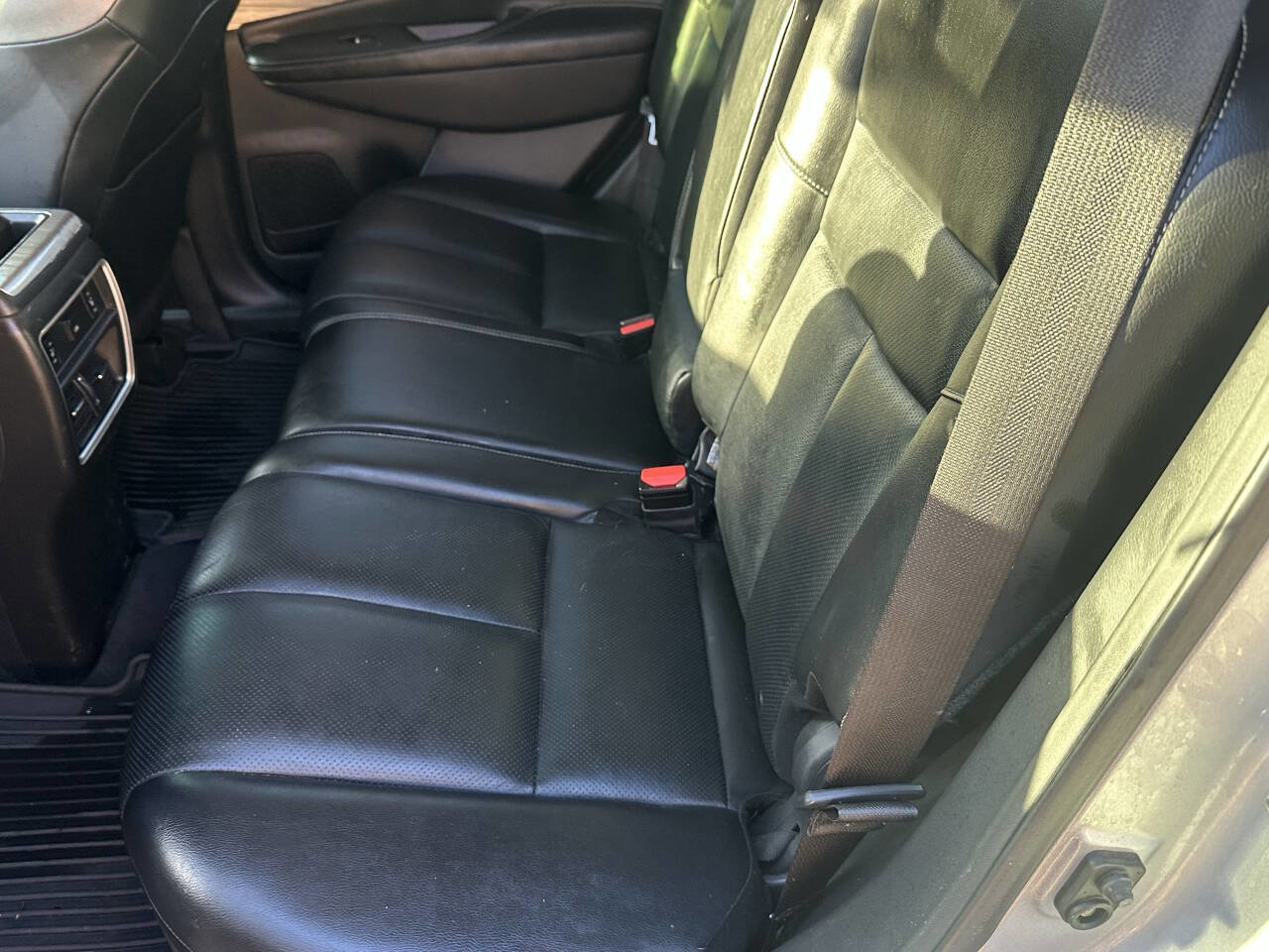 Used 2018 Nissan Murano SL w/ Cargo Package image 12