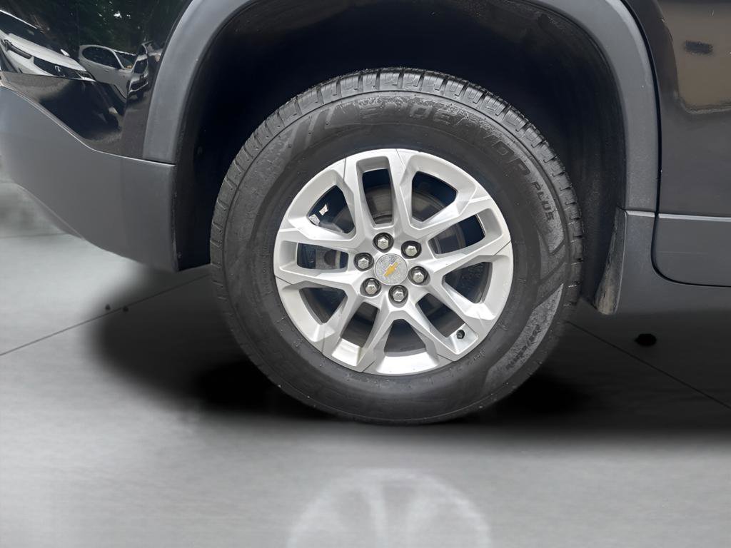 Used 2018 Chevrolet Traverse LS AWD/4WD image 15