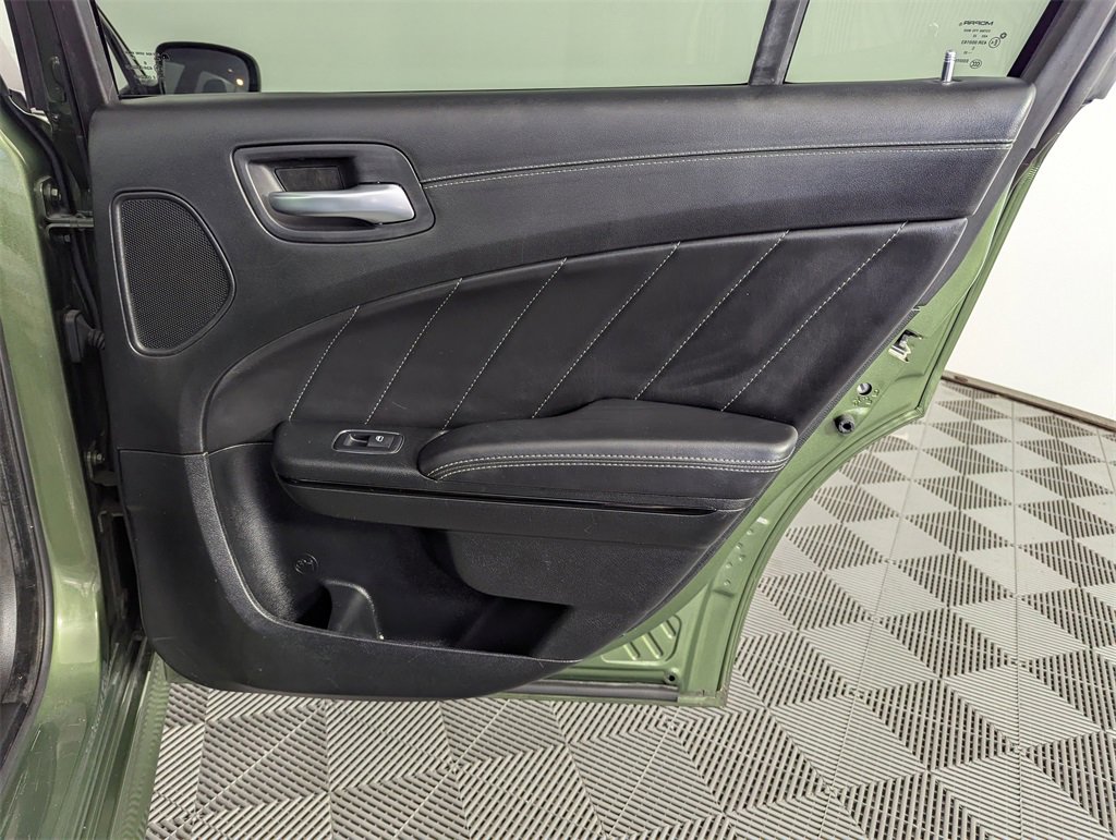 Used 2022 Dodge Charger Scat Pack w/ Daytona Edition Group image 32