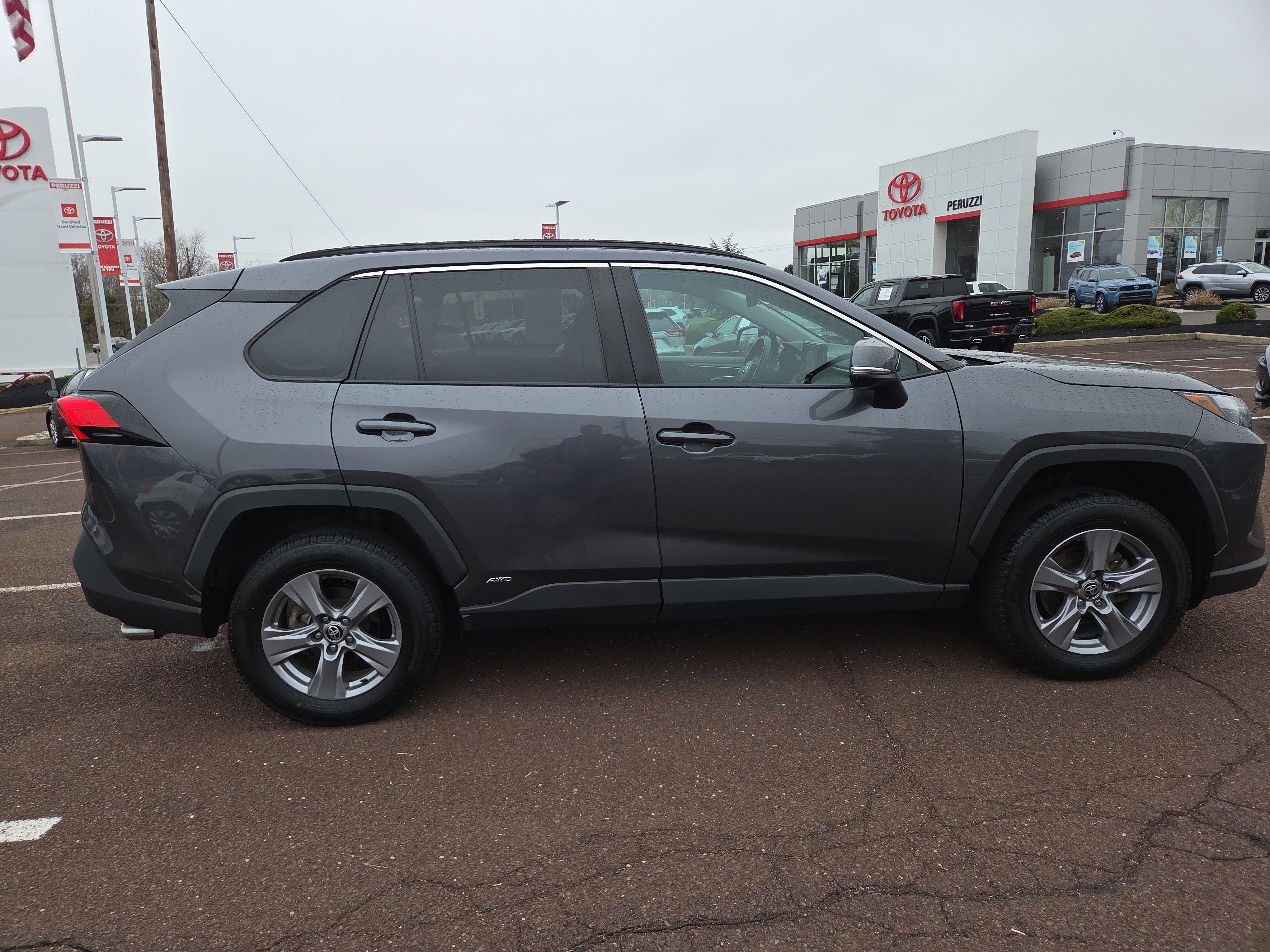 Certified 2022 Toyota RAV4 XLE w/ Convenience Package image 2