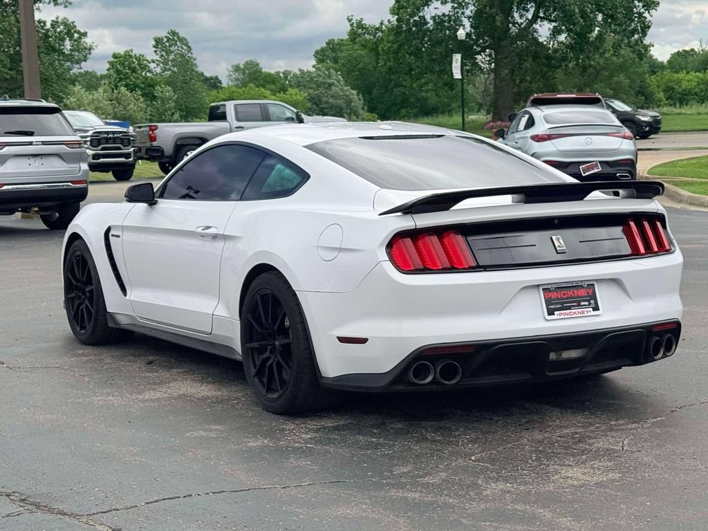 Used 2016 Ford Mustang Shelby GT350 w/ Technology Package RWD image 10