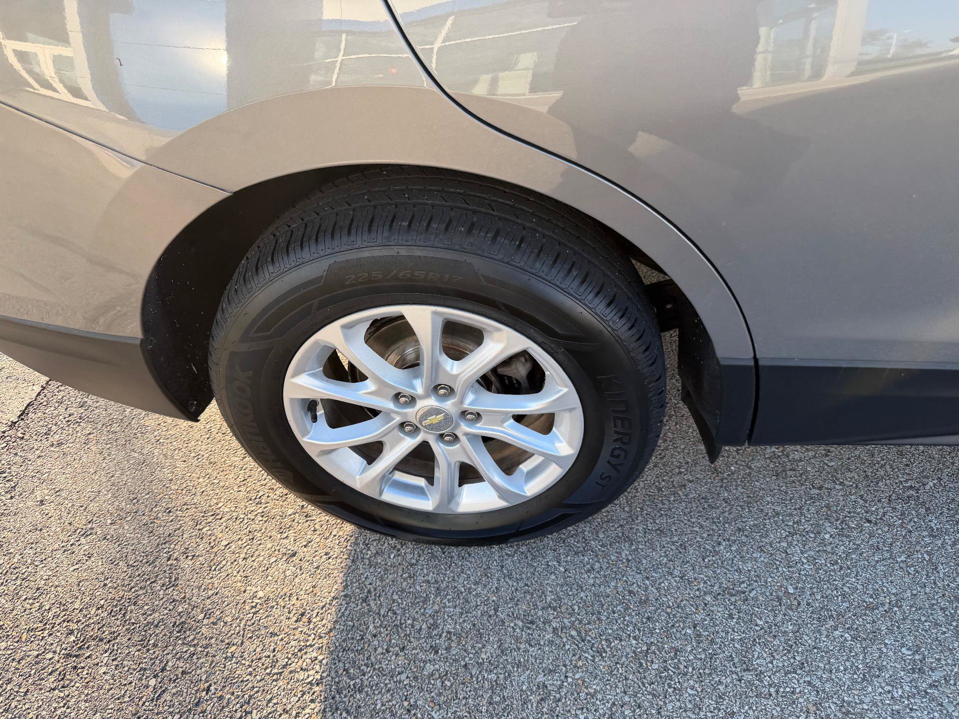 Certified 2019 Chevrolet Equinox LT AWD/4WD image 11