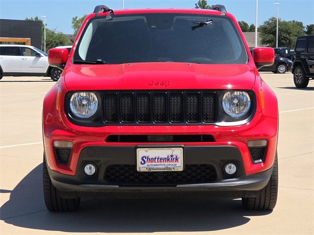 Used 2022 Jeep Renegade Latitude w/ Convenience Group video 2