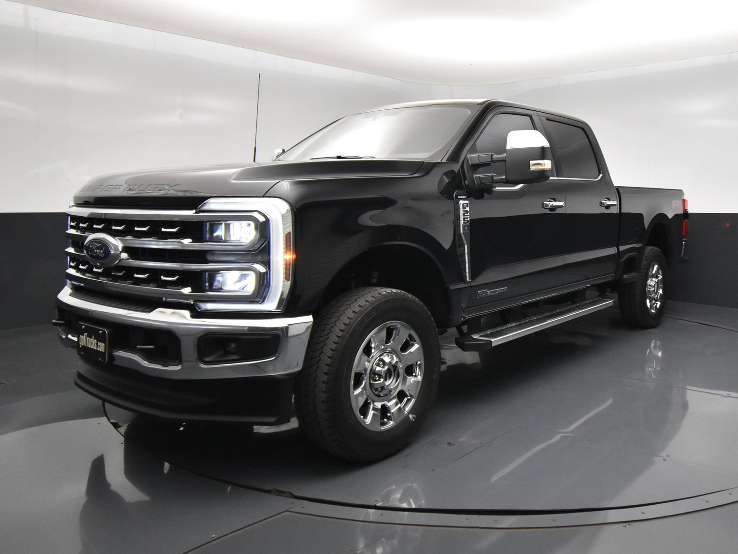 Used 2025 Ford F250 Lariat w/ Chrome Package AWD/4WD image 2