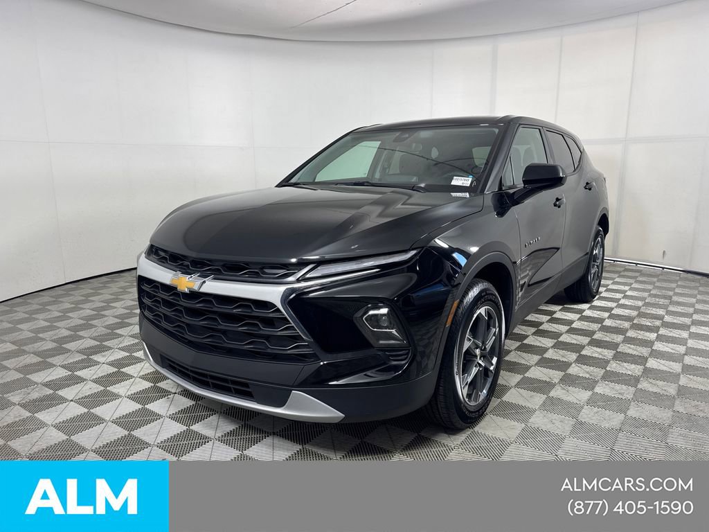 Used 2025 Chevrolet Blazer LT FWD video 1