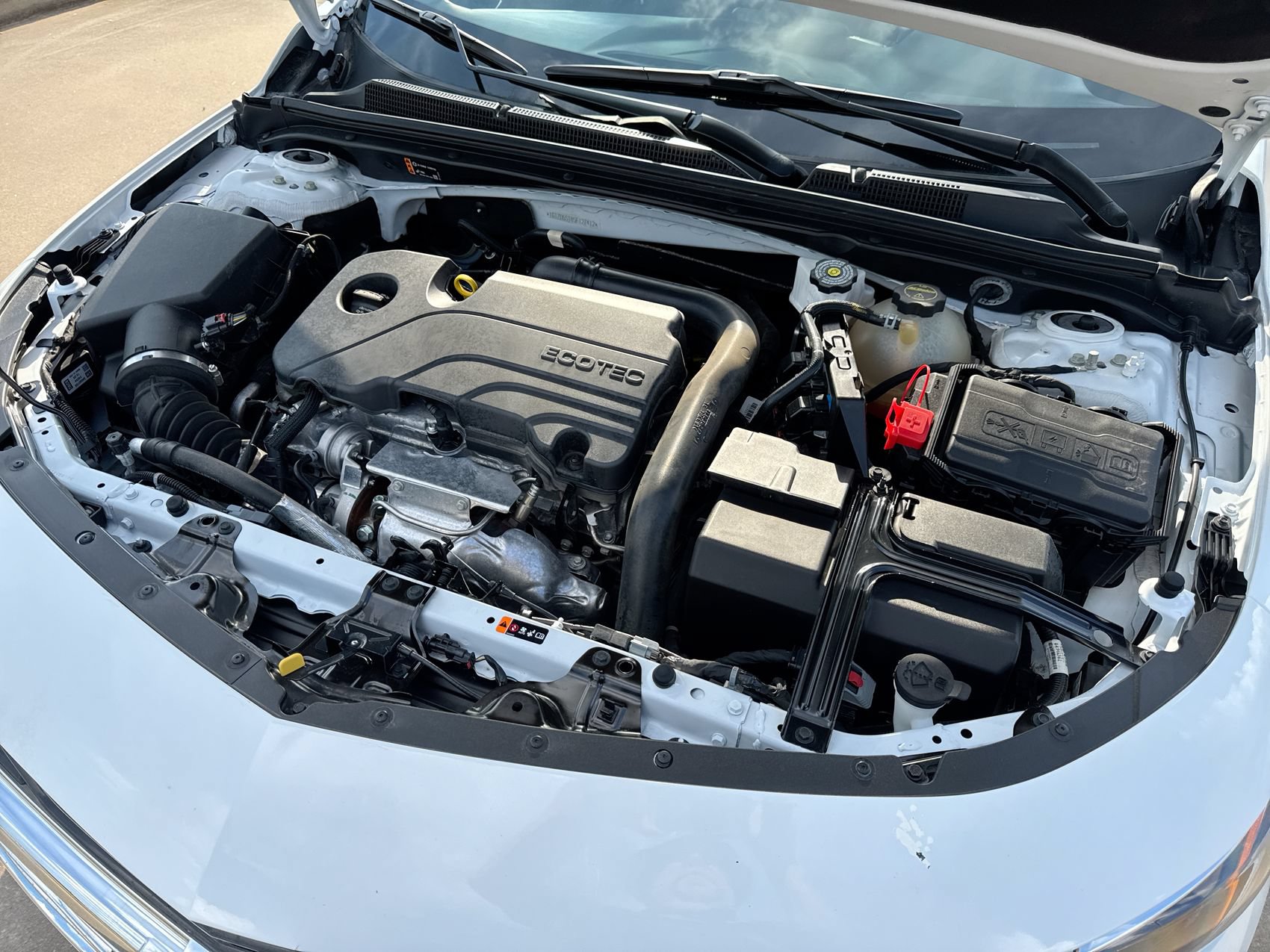 Used 2025 Chevrolet Malibu LT FWD image 24