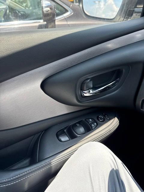 Used 2024 Nissan Murano SV w/ SV Midnight Edition Package AWD/4WD image 8