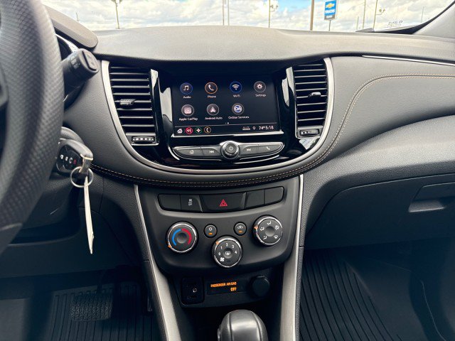 Used 2022 Chevrolet Trax LS w/ Tint and Cruise Package AWD/4WD image 20