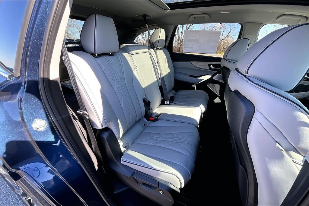 New 2026 Acura MDX w/ Advance Package AWD/4WD image 7