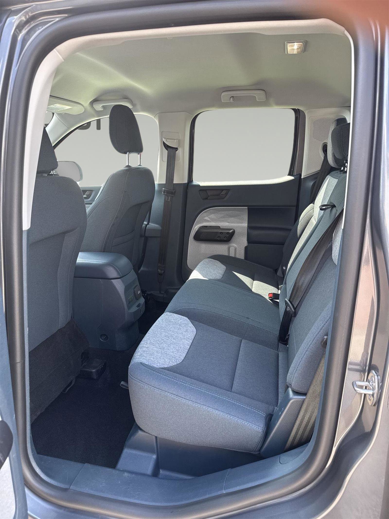 Used 2025 Ford Maverick XLT w/ XLT Luxury Package image 18