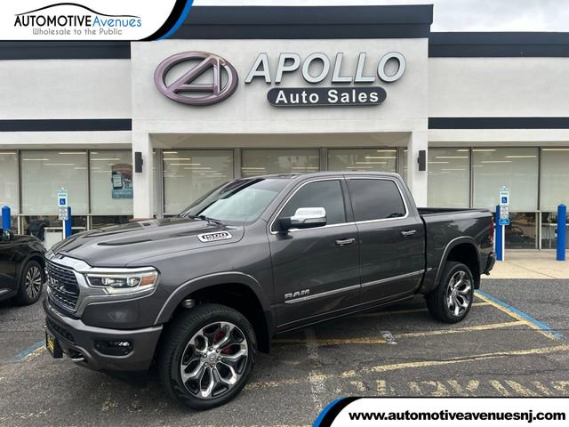 Used 2022 RAM 1500 Limited w/ Body-Colour Bumper Group