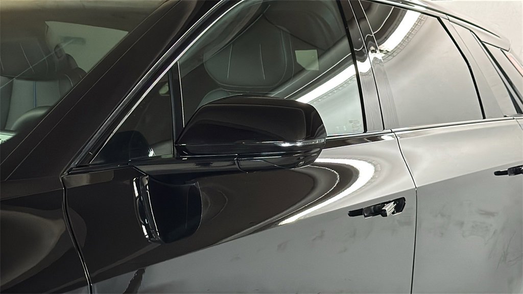 Used 2025 Cadillac Lyriq Sport image 5