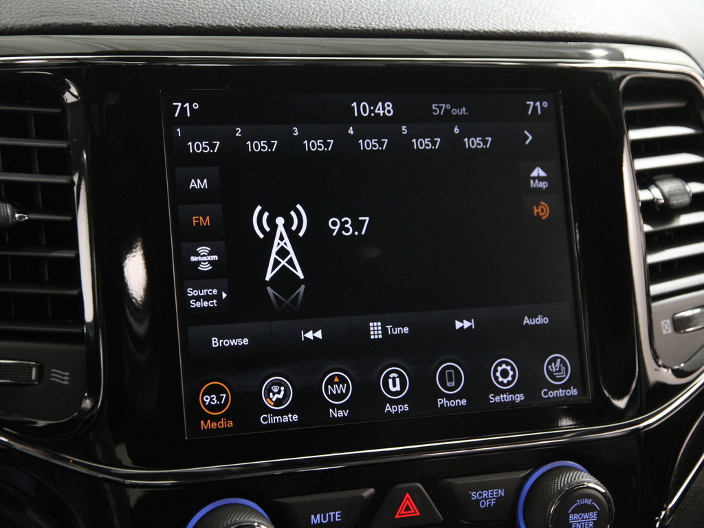 Used 2021 Jeep Grand Cherokee Trailhawk image 9