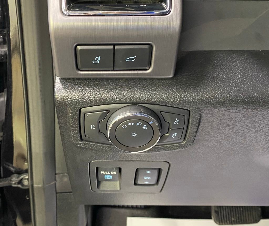 Used 2019 Ford Expedition Max Platinum image 24