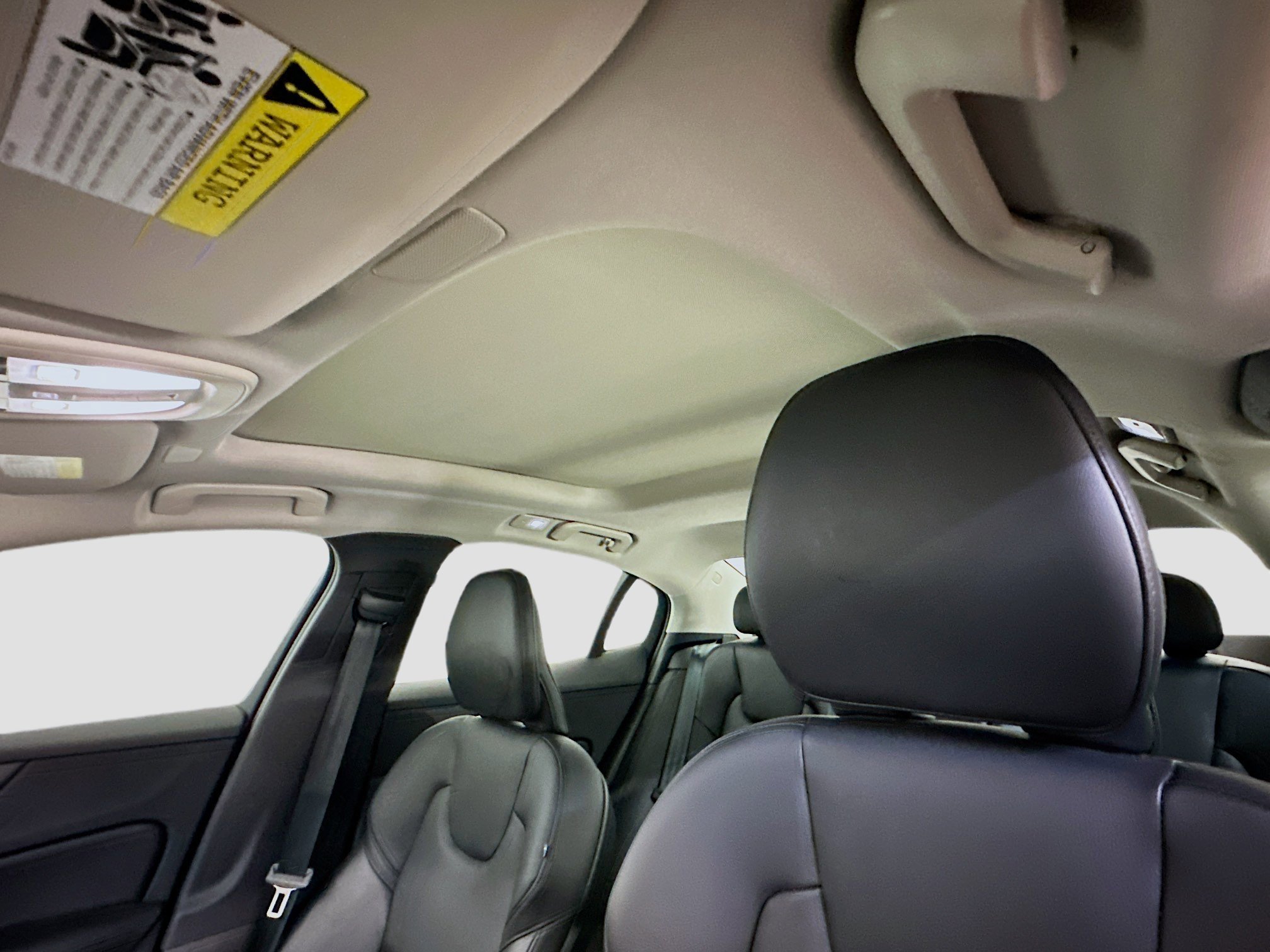 Used 2025 Volvo S60 B5 Core image 27