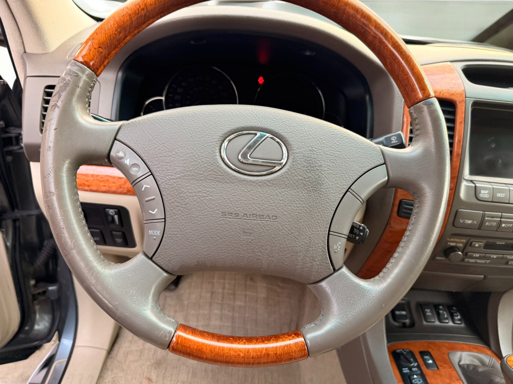 Used 2004 Lexus GX 470 image 11