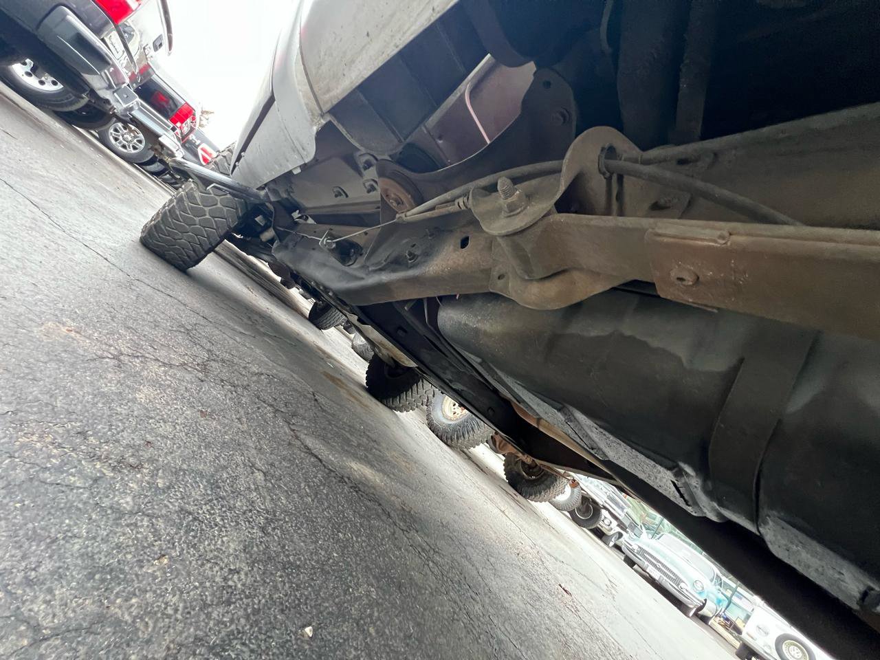 Used 1992 Chevrolet Silverado 1500 4x4 Regular Cab image 17