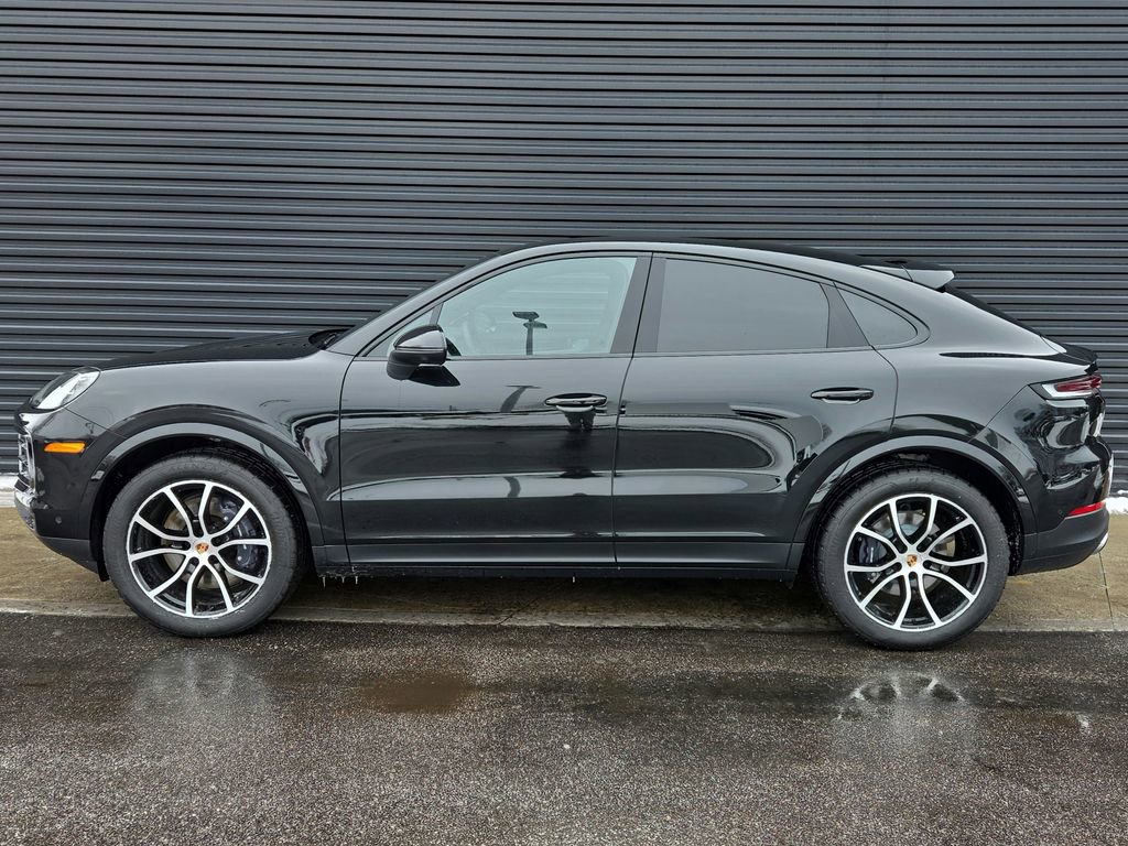 Certified 2026 Porsche Cayenne Coupe image 2