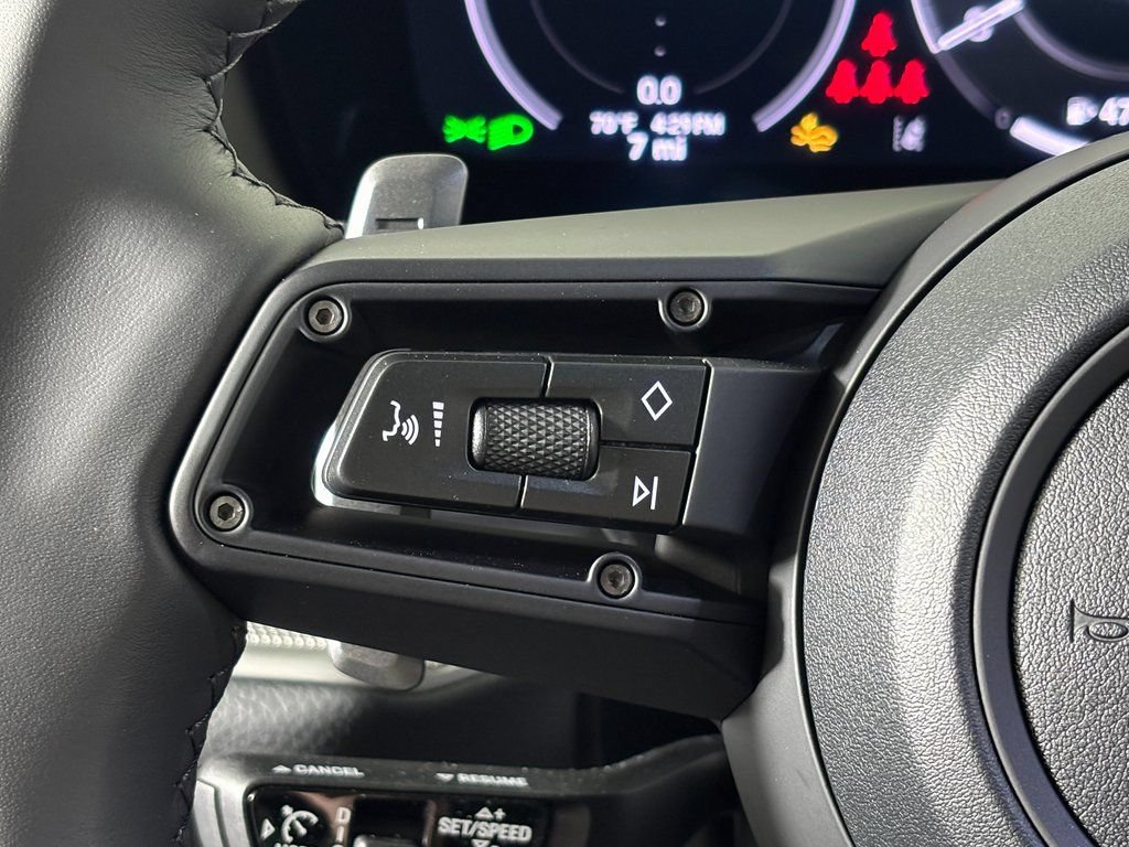 Certified 2026 Porsche Cayenne AWD/4WD image 24
