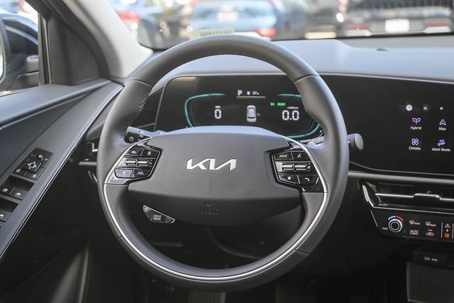 New 2026 Kia Niro EX FWD image 8