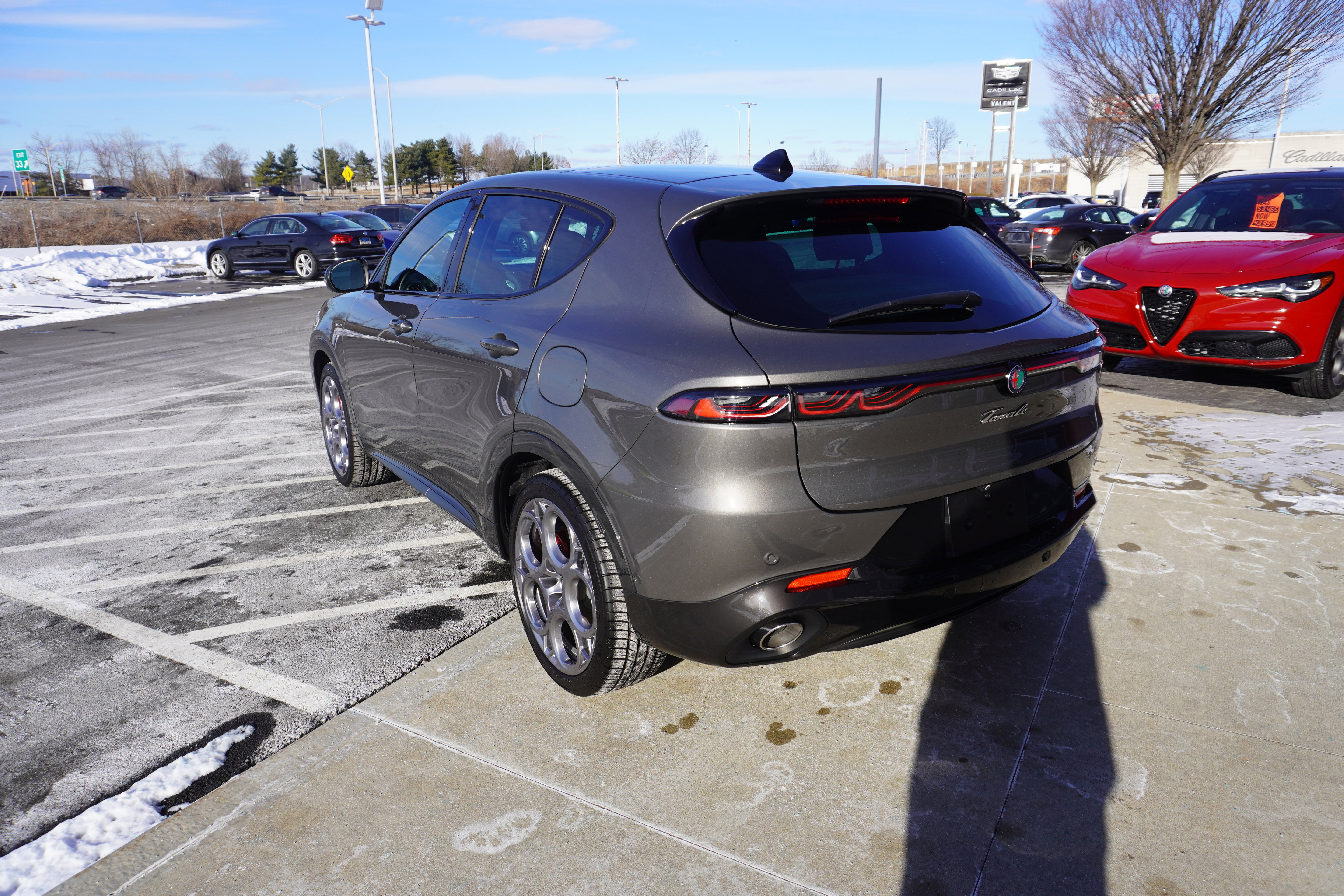 New 2024 Alfa Romeo Tonale Veloce image 7