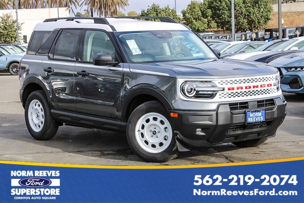 Used 2025 Ford Bronco Sport Heritage w/ Convenience Package image 1