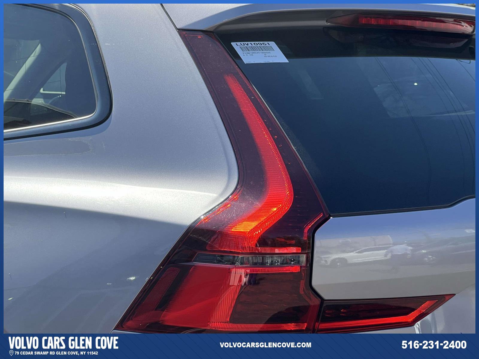 Used 2026 Volvo XC60 B5 Plus w/ Protection Package Premier AWD/4WD image 8