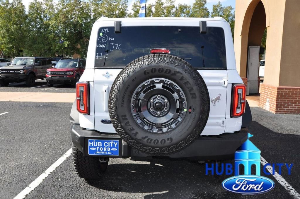 New 2025 Ford Bronco Outer Banks w/ Sasquatch Package image 4