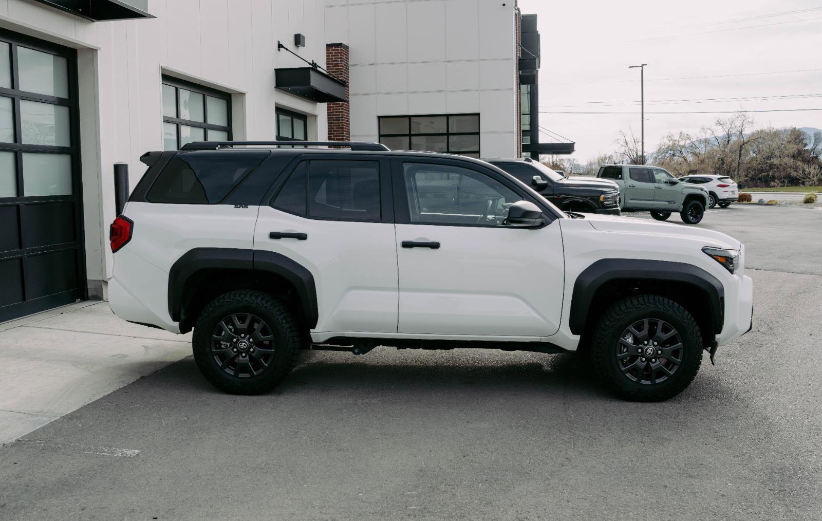 Used 2025 Toyota 4Runner SR5 image 4