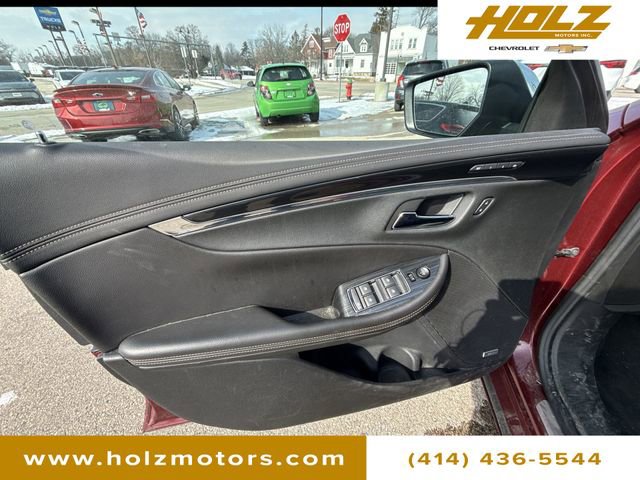 Used 2017 Chevrolet Impala Premier w/ Enhanced Convenience Package image 24