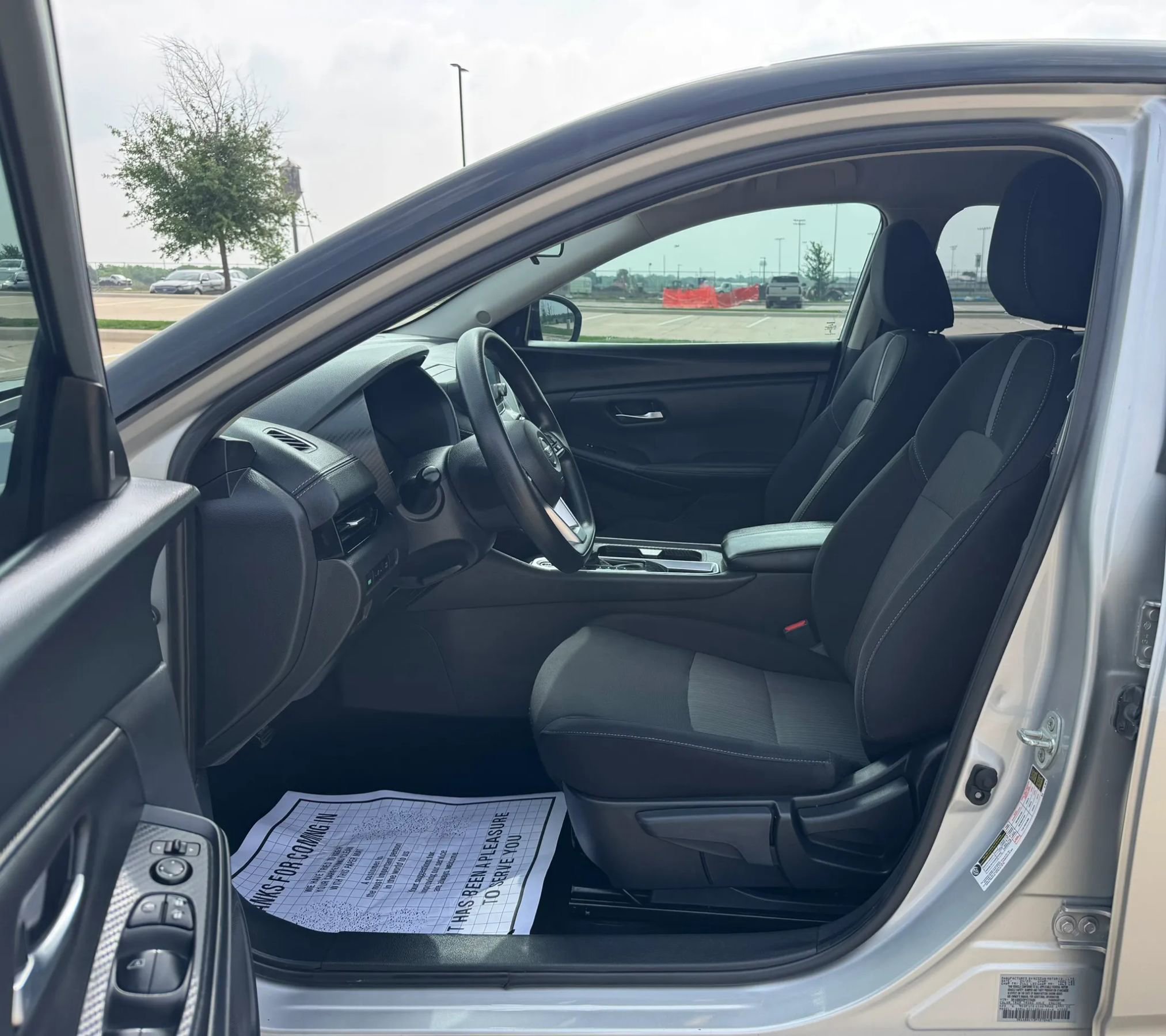 Used 2023 Nissan Sentra SV FWD image 17