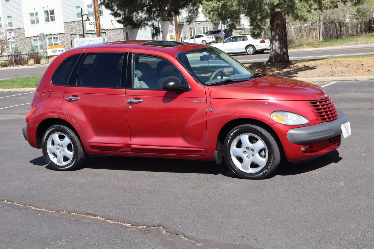Used 2002 Chrysler PT Cruiser Touring image 2