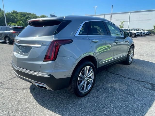 Used 2023 Cadillac XT5 Premium Luxury w/ Technology Package AWD/4WD image 5