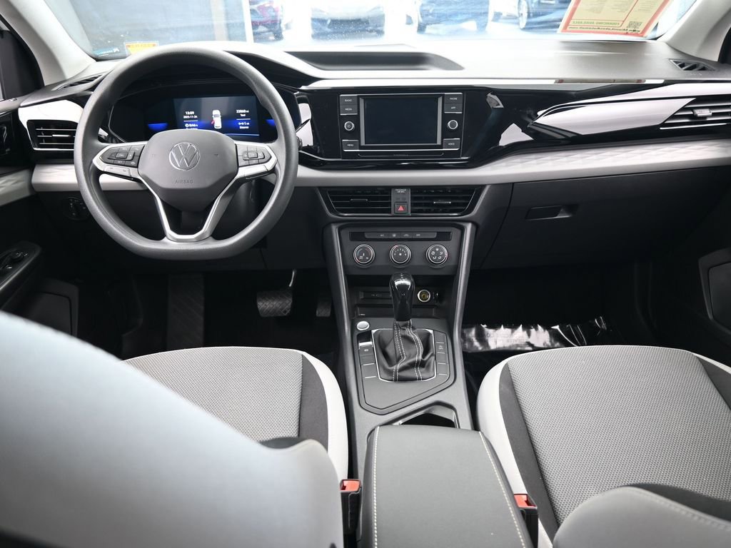 Used 2022 Volkswagen Taos S image 31