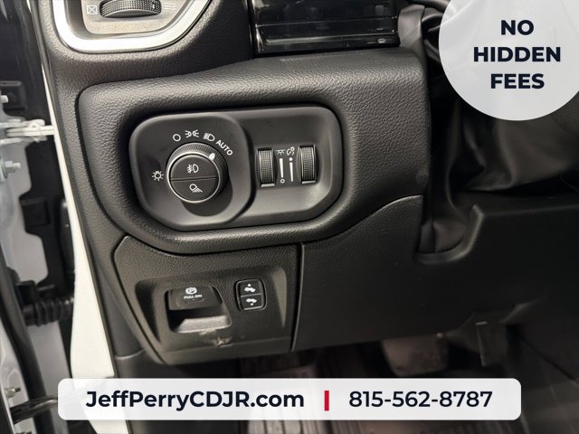 New 2026 RAM 1500 Laramie w/ Night Edition AWD/4WD image 10