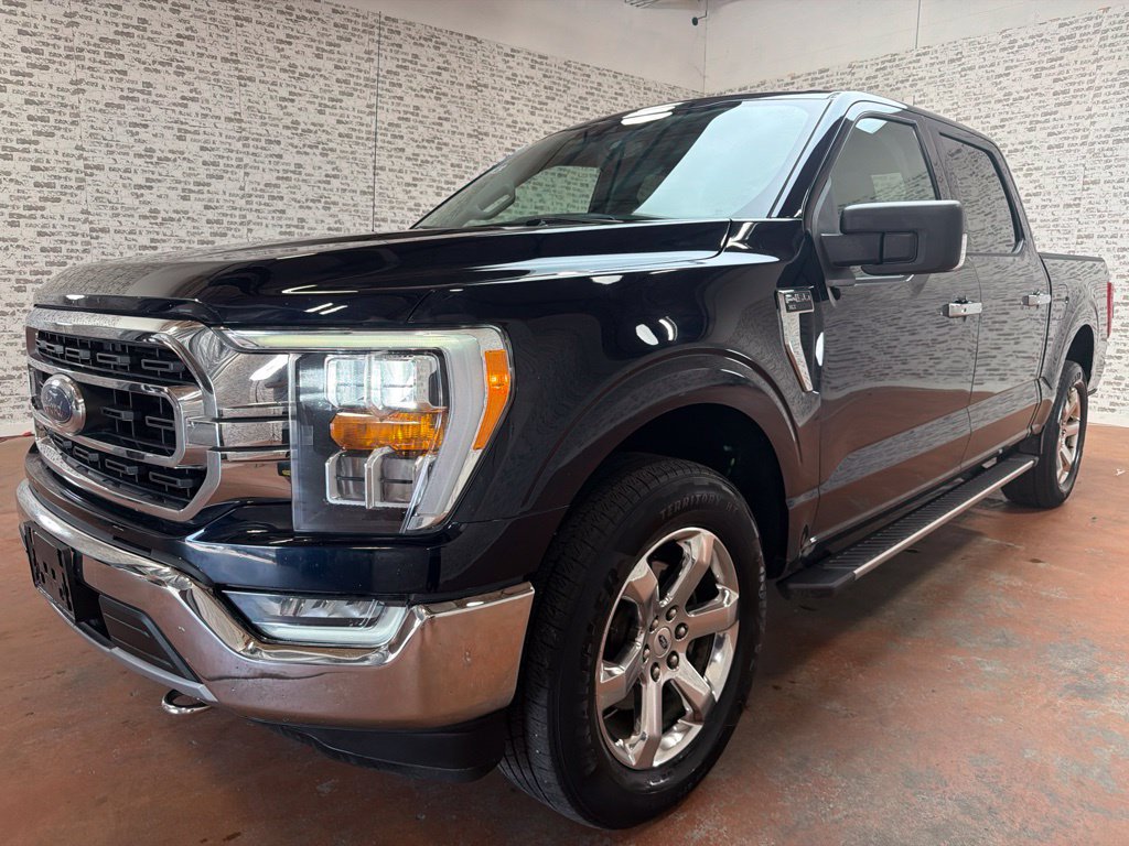 Used 2021 Ford F150 XLT w/ Equipment Group 302A High AWD/4WD image 3