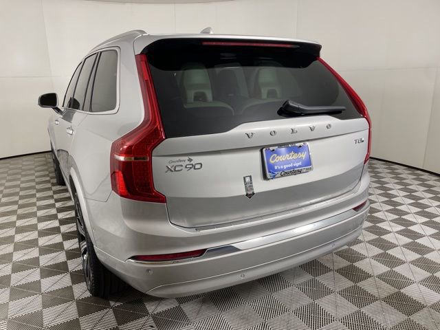 Used 2025 Volvo XC90 T8 Plus w/ Protection Package Premier AWD/4WD image 9
