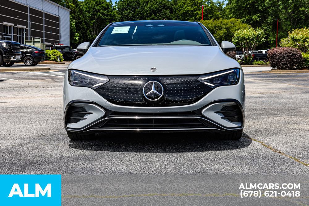 Used 2024 Mercedes-Benz EQE 500 4MATIC Sedan image 11