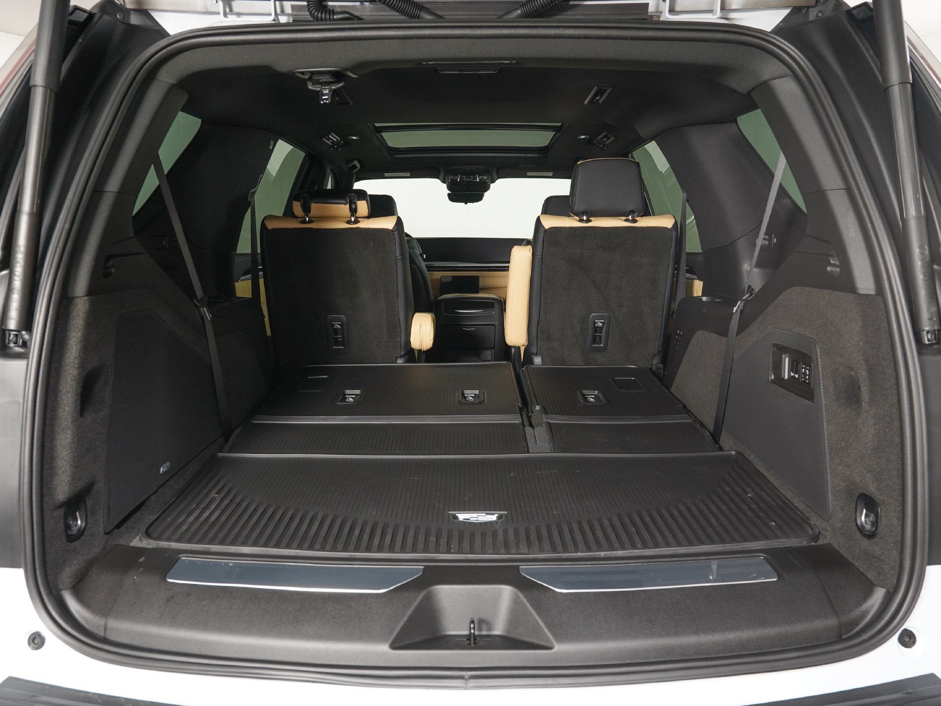 Used 2026 Cadillac Escalade Sport w/ Touring Package RWD image 12