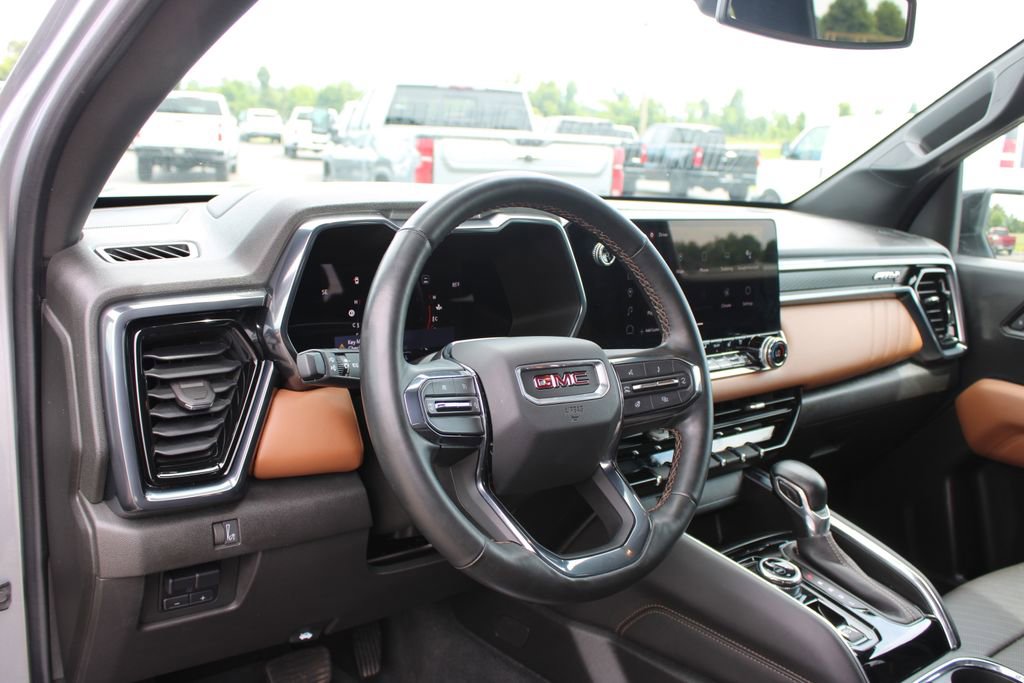 Used 2023 GMC Canyon AT4 w/ AT4 Premium Package AWD/4WD image 26
