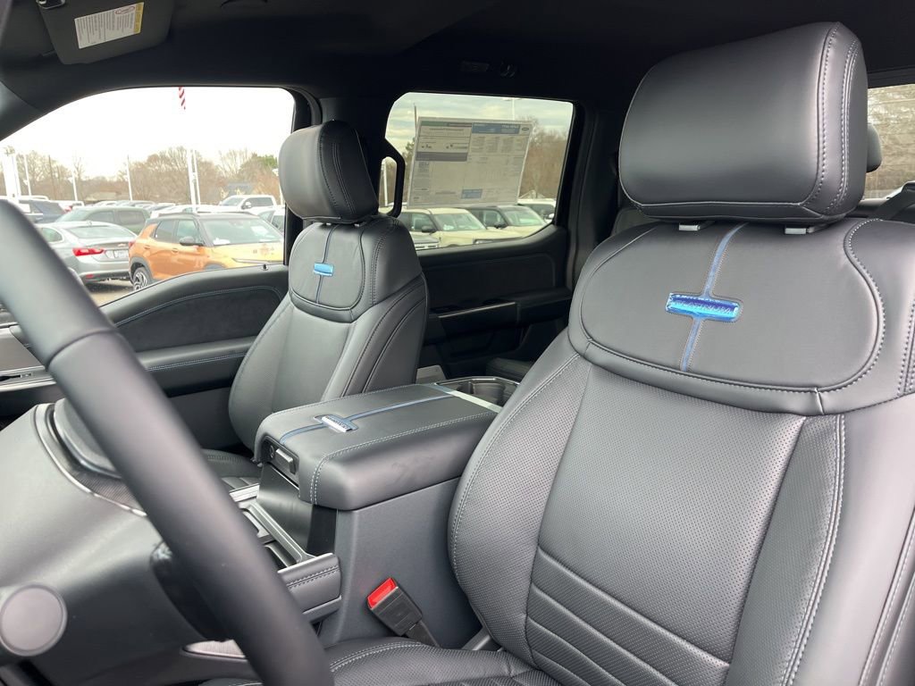 New 2026 Ford F350 Platinum w/ Tremor Off-Road Package image 14